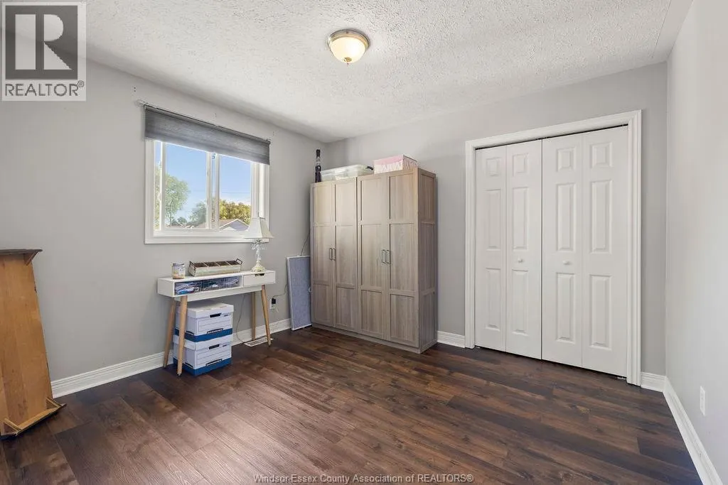 294 ERIEVIEW