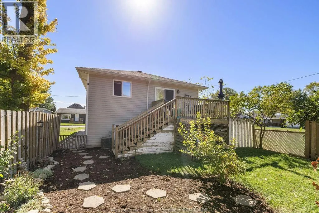 294 ERIEVIEW