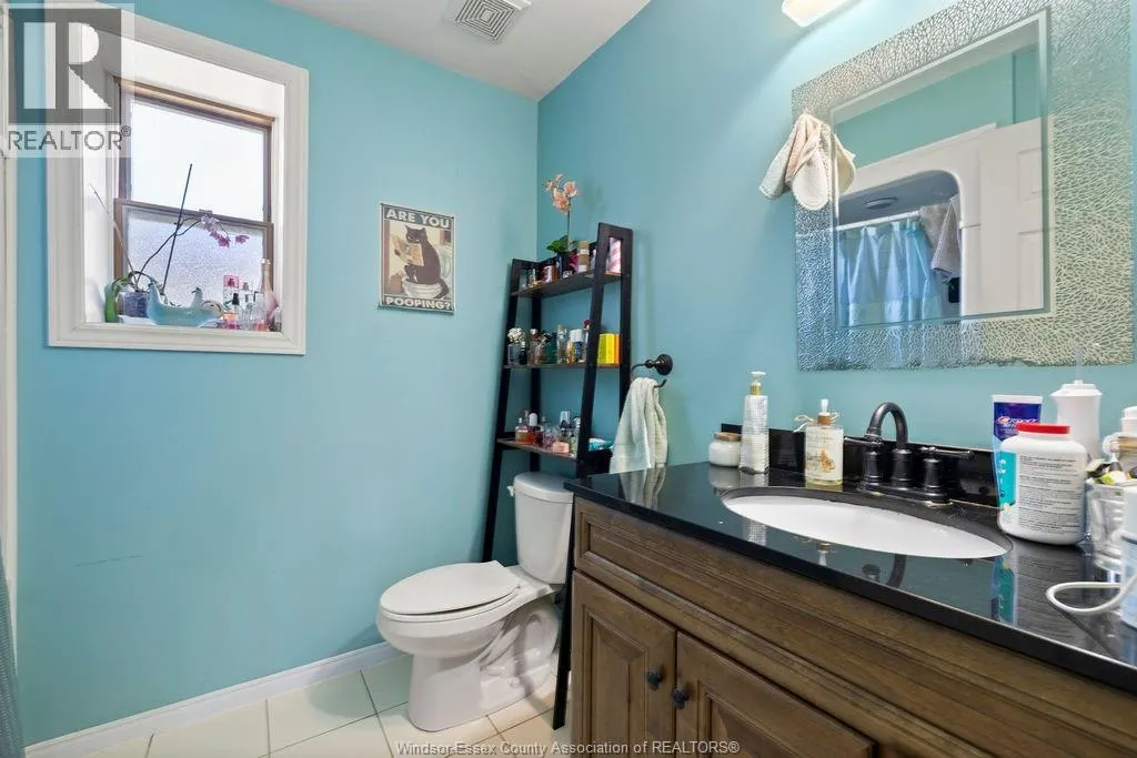 294 ERIEVIEW