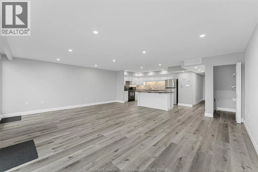 380 PELISSIER Unit# 1103