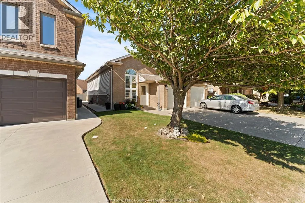 11255 TIMBER BAY CRESCENT