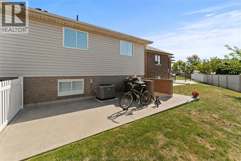11255 TIMBER BAY CRESCENT