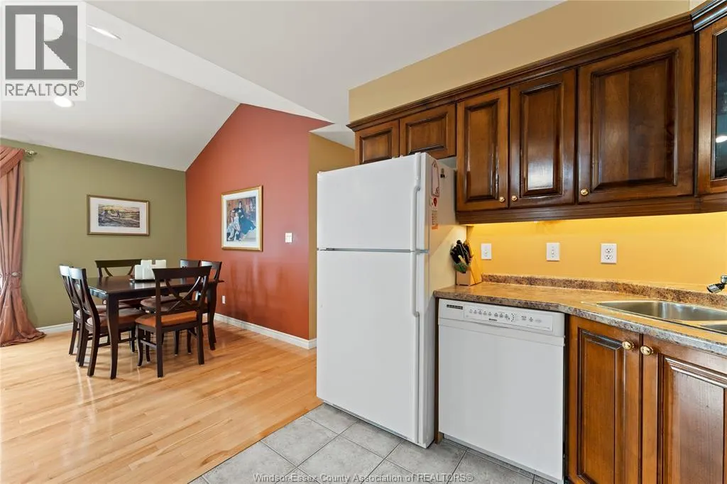 11255 TIMBER BAY CRESCENT