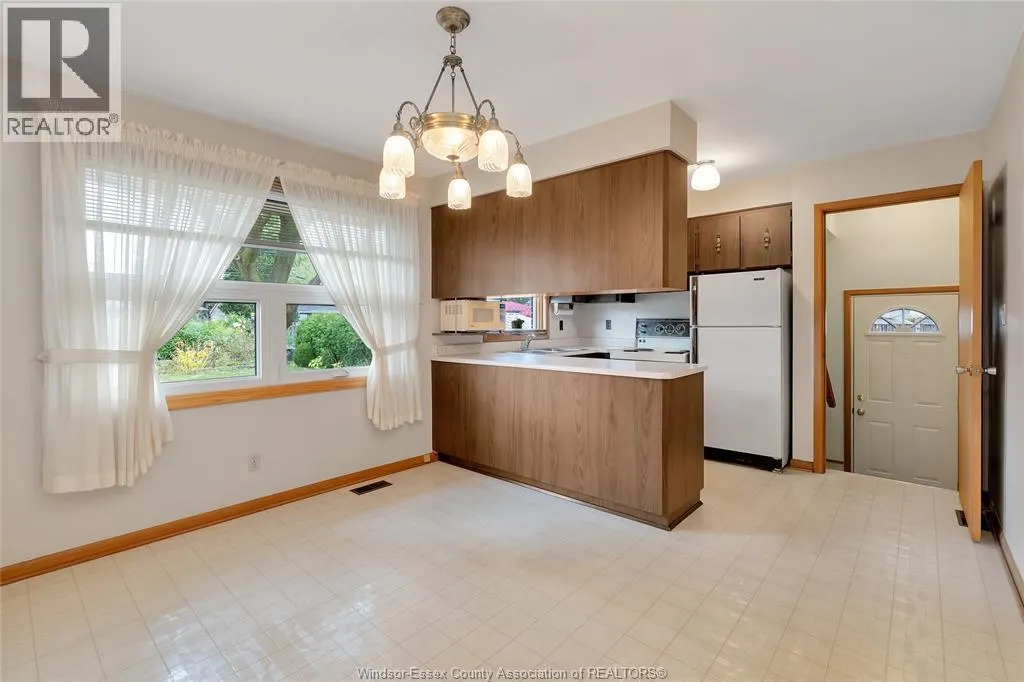 2667 ARMSTRONG