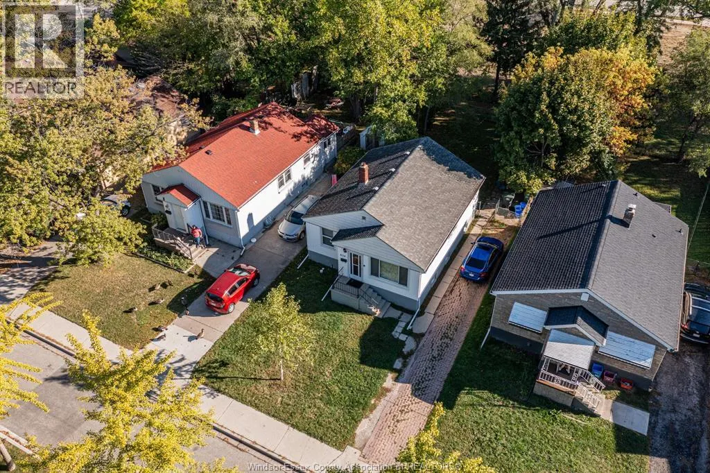 634 ROSEDALE
