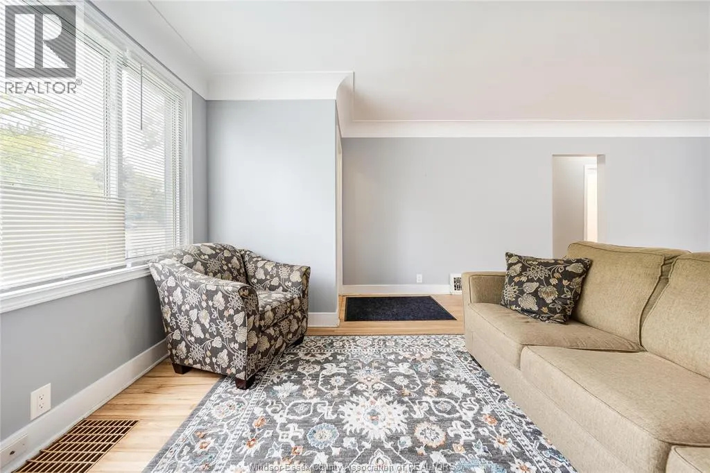634 ROSEDALE