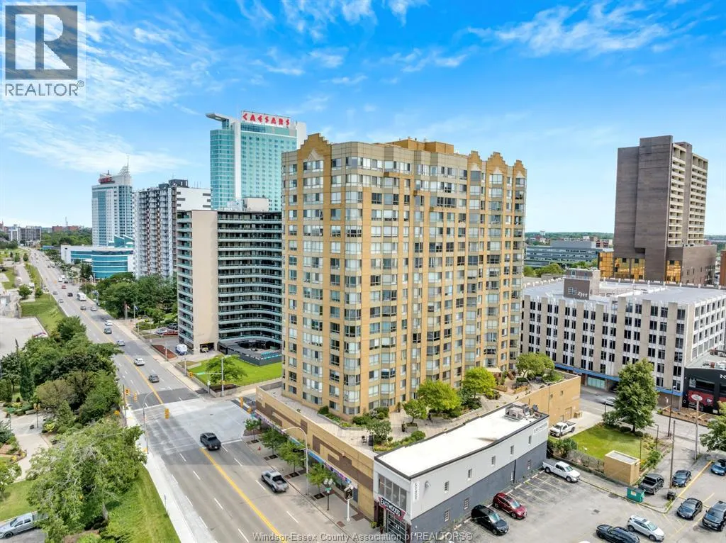 75 RIVERSIDE DRIVE East Unit# 1407