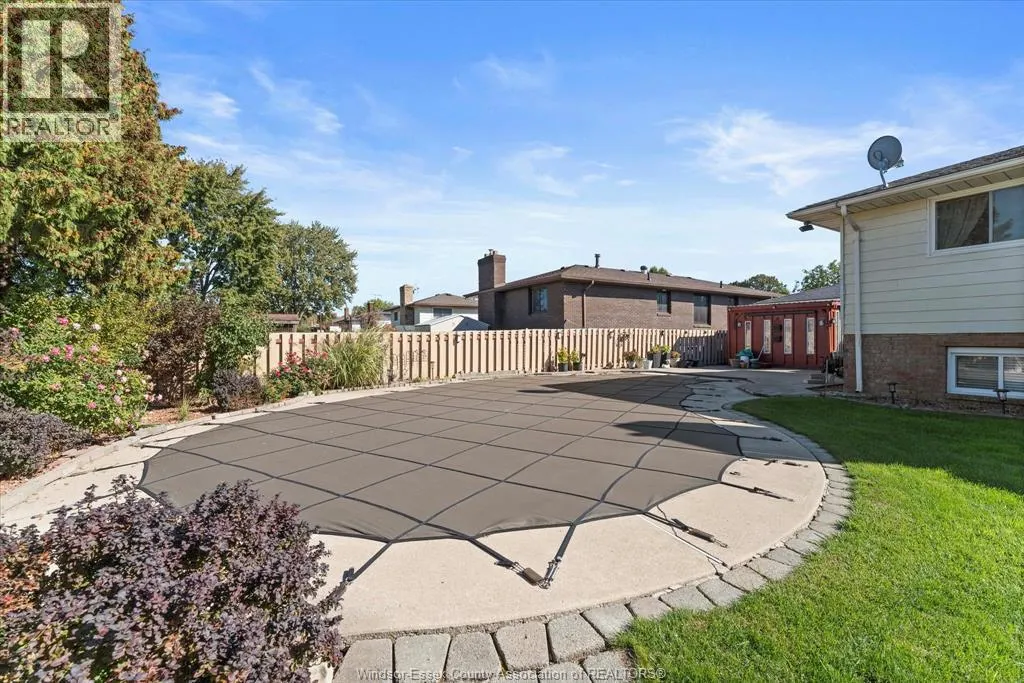 12120 VALENTE COURT