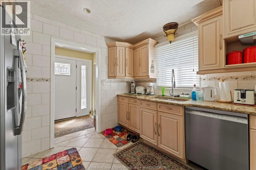 12120 VALENTE COURT