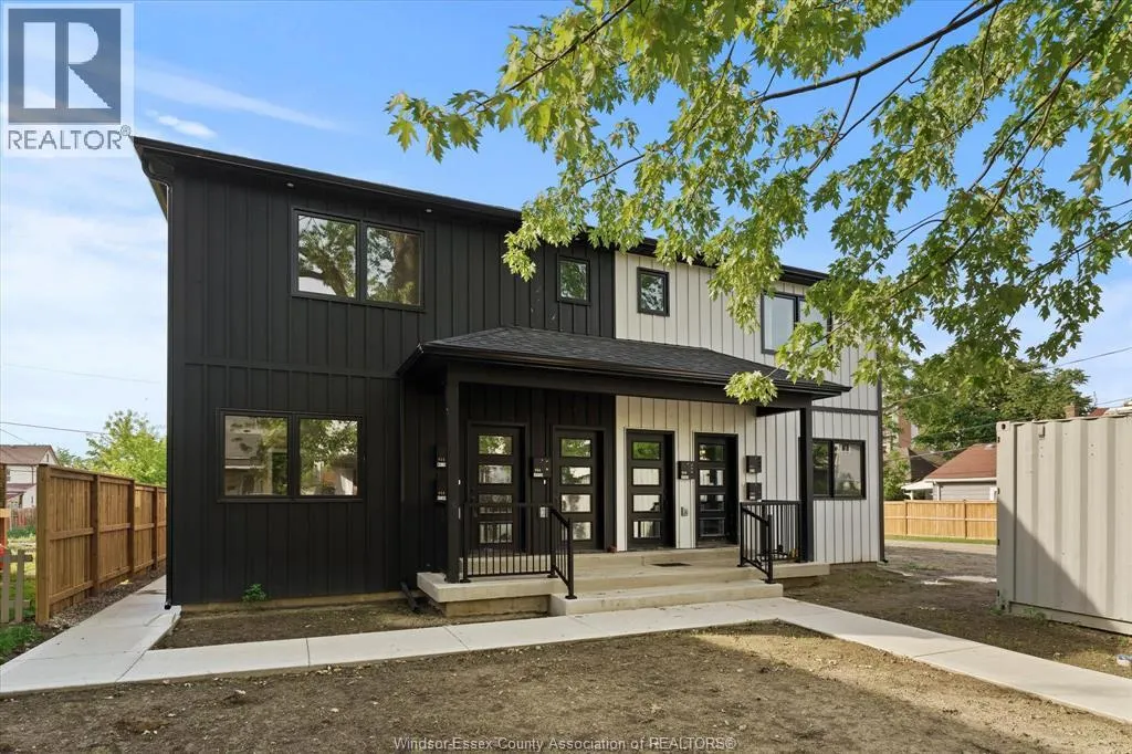 854 University Unit# UPPER