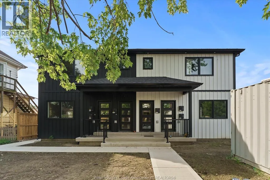 854 University Unit# UPPER