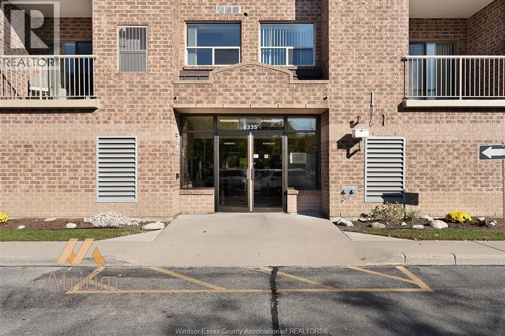 8335 WYANDOTTE STREET East Unit# 502