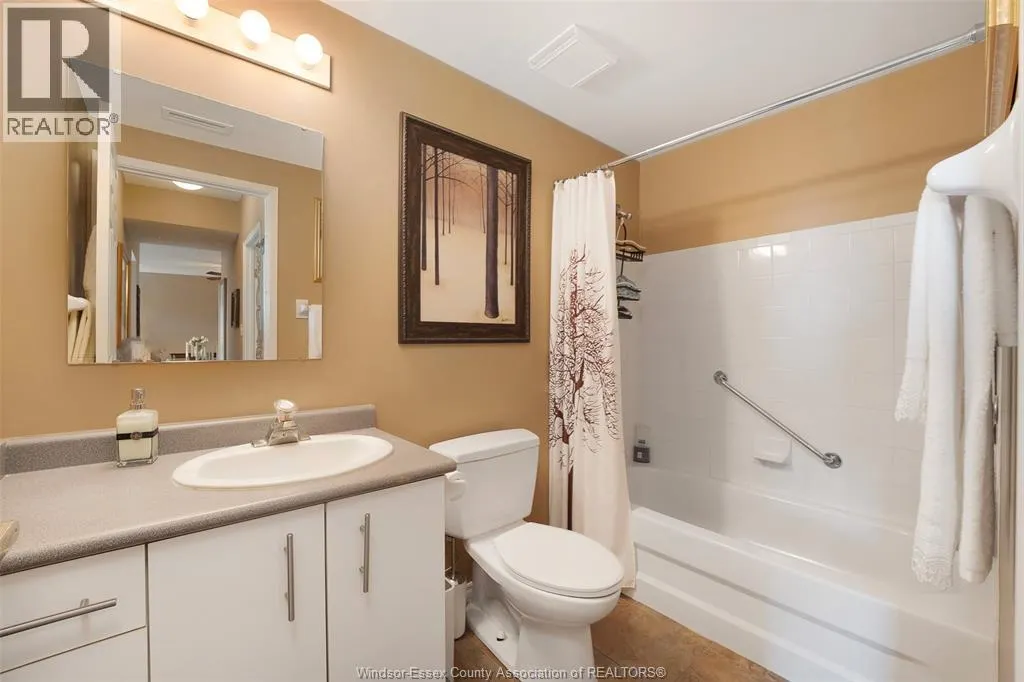 8335 WYANDOTTE STREET East Unit# 502