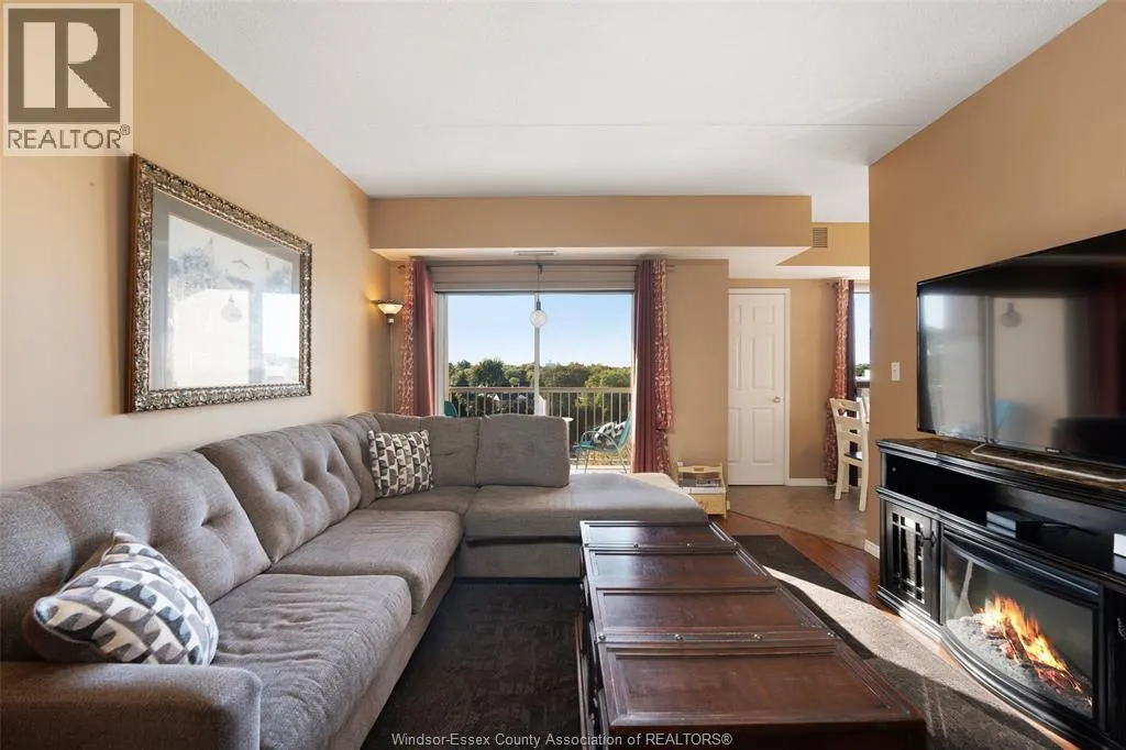 8335 WYANDOTTE STREET East Unit# 502