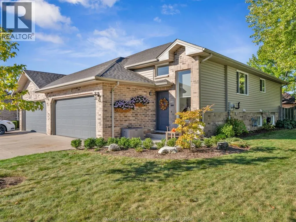 2 Normandy AVENUE