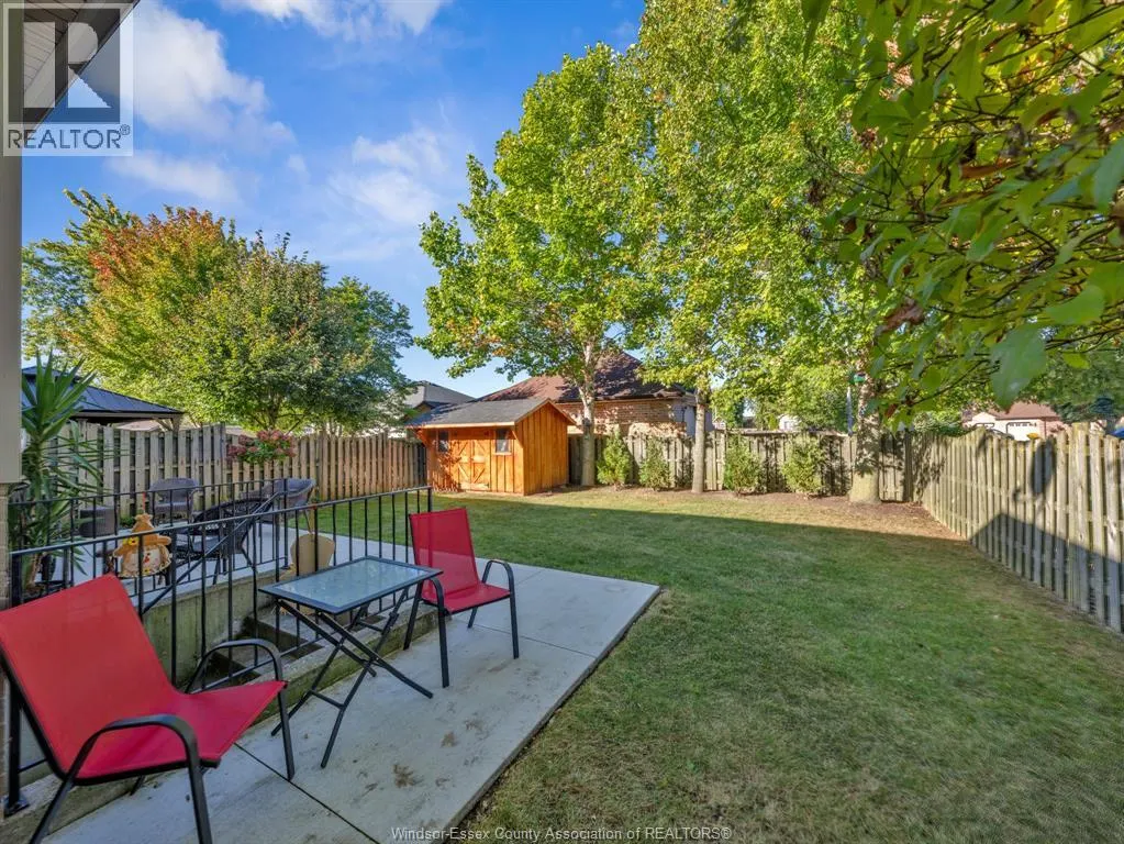 2 Normandy AVENUE