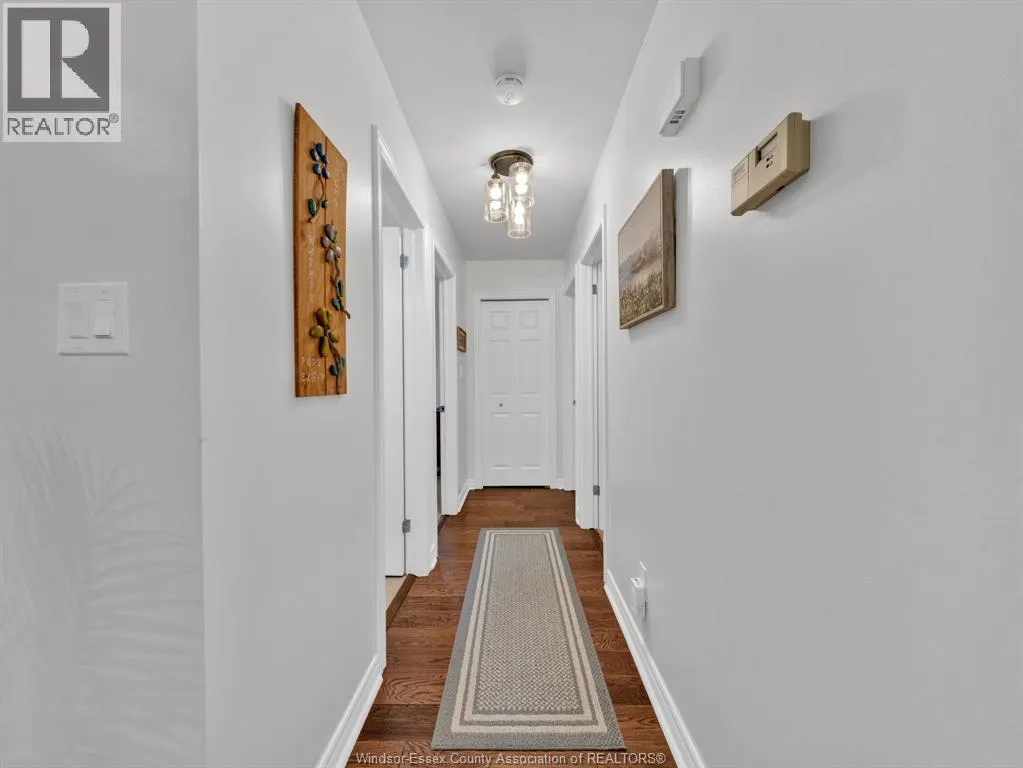 2 Normandy AVENUE