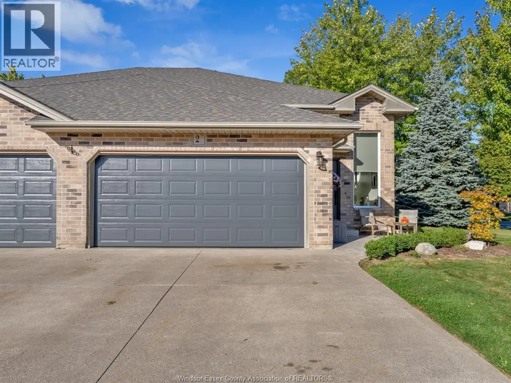 2 Normandy AVENUE