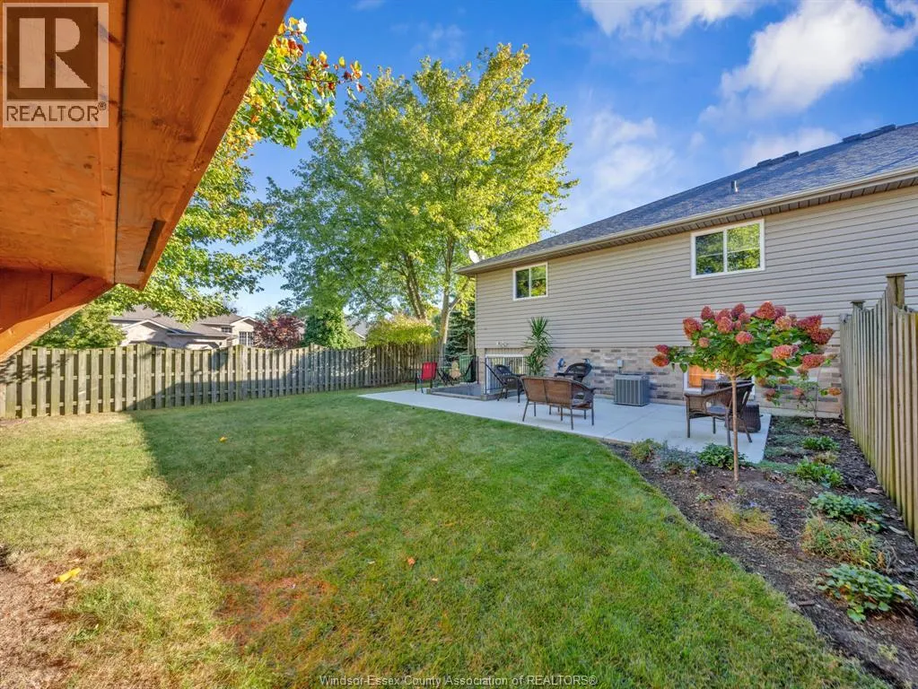 2 Normandy AVENUE