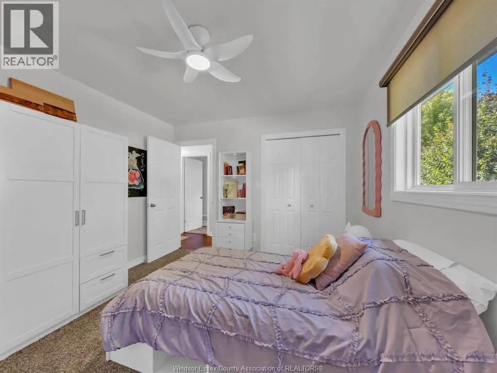 2 Normandy AVENUE