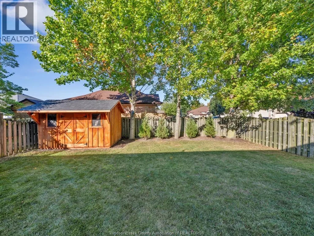 2 Normandy AVENUE