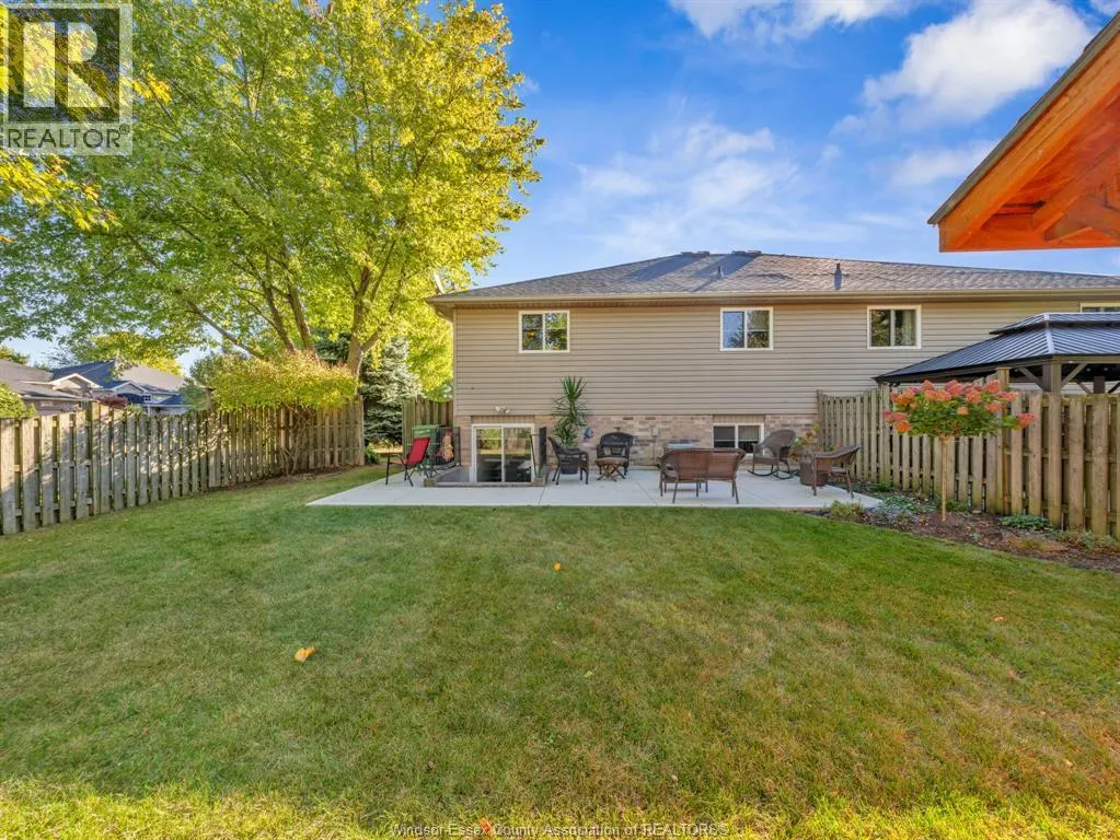 2 Normandy AVENUE