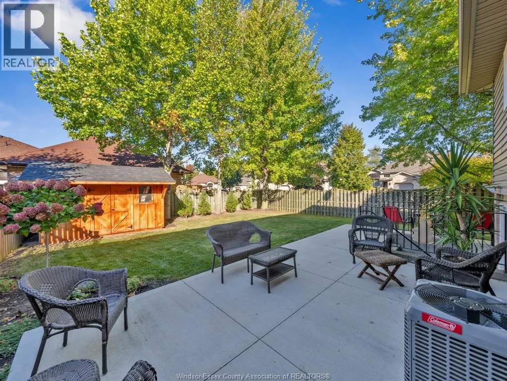 2 Normandy AVENUE