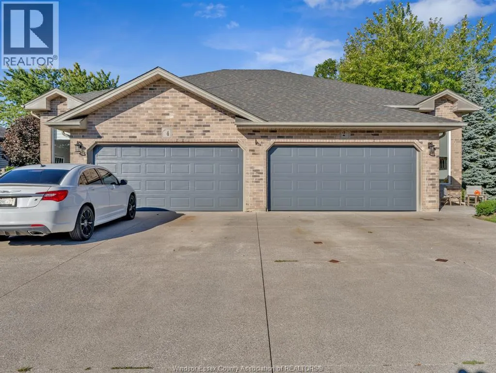 2 Normandy AVENUE