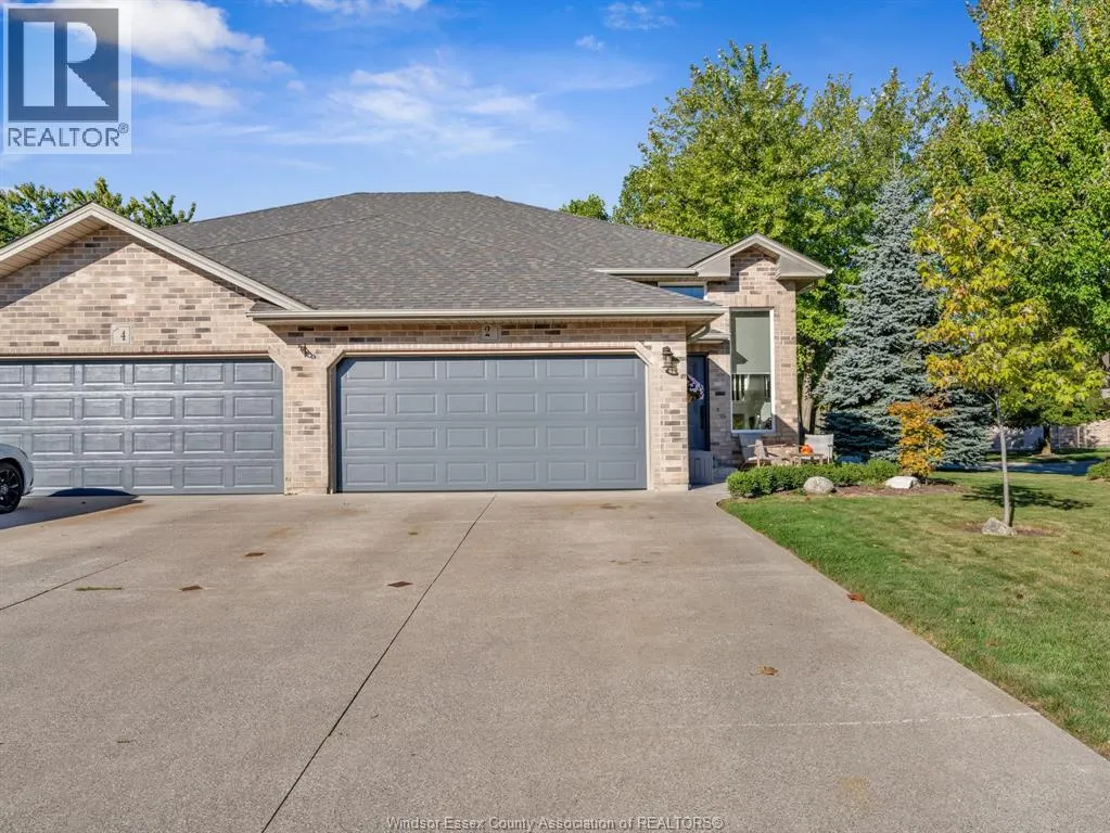 2 Normandy AVENUE