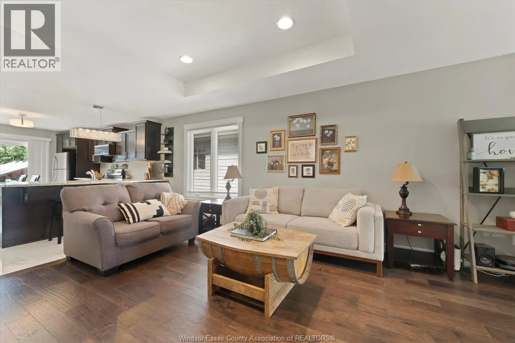 4 SHAW DRIVE