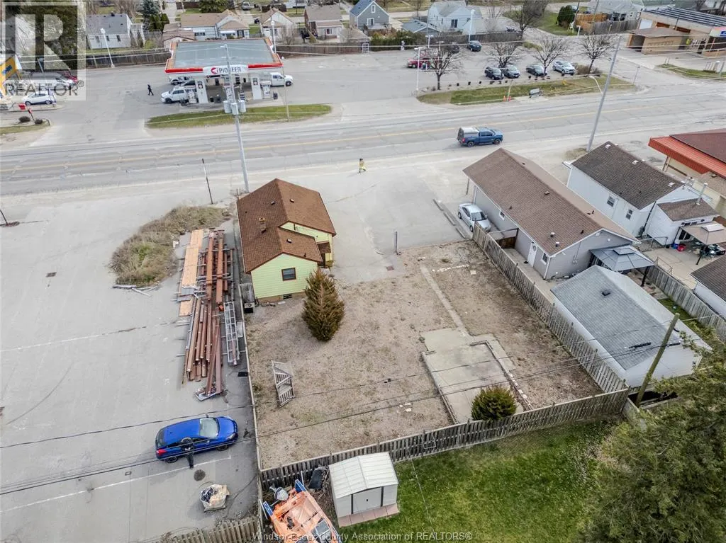 3473 WALKER ROAD