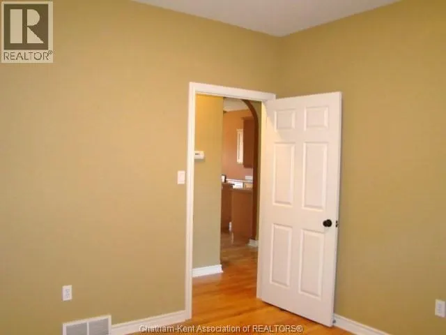 4 RED LEAF LANE