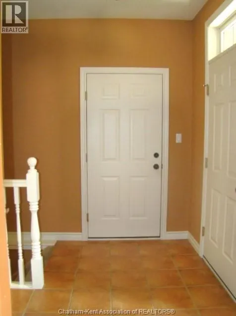 4 RED LEAF LANE