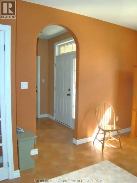 4 RED LEAF LANE