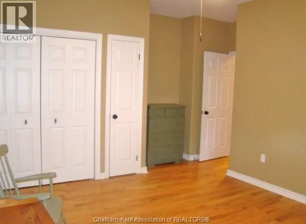 4 RED LEAF LANE