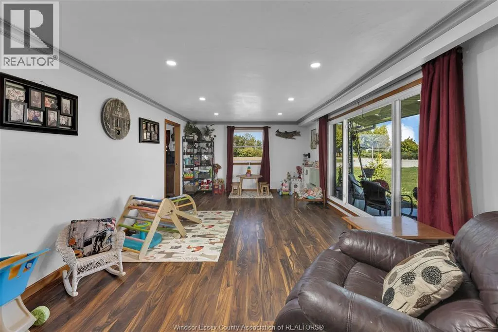 3861 TEXAS ROAD