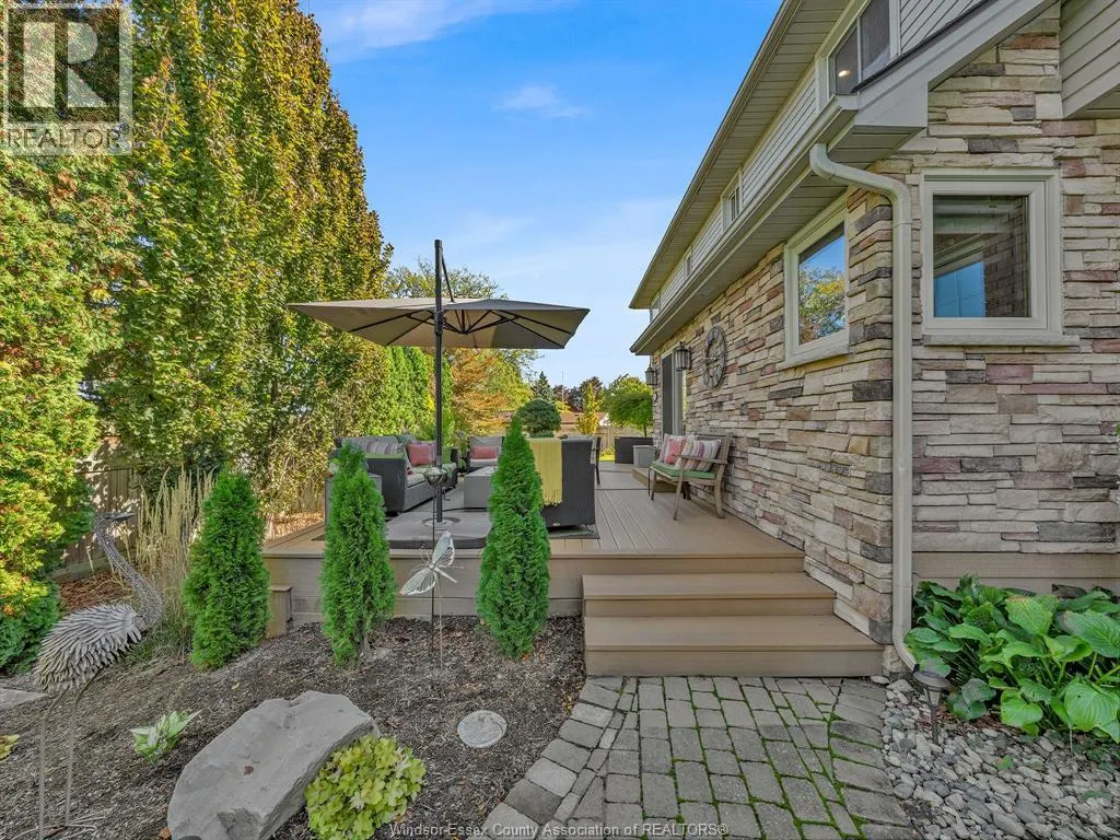 512 Cambridge COURT