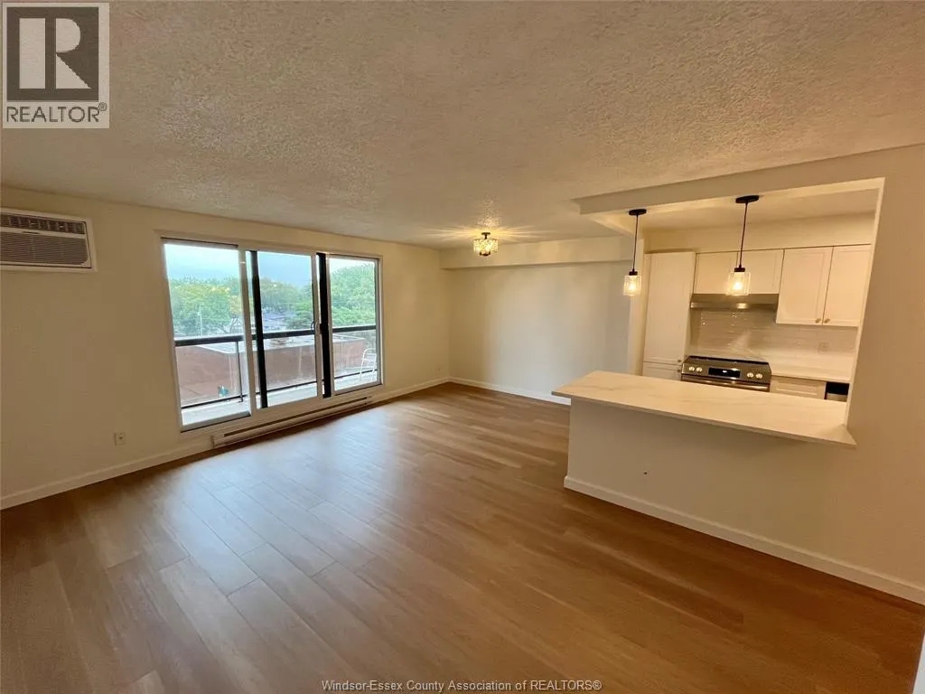 9099 RIVERSIDE DRIVE East Unit# 502W