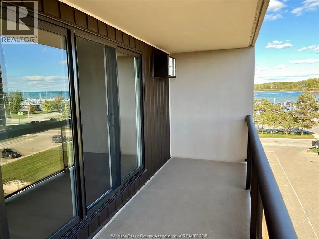 9099 RIVERSIDE DRIVE East Unit# 502W