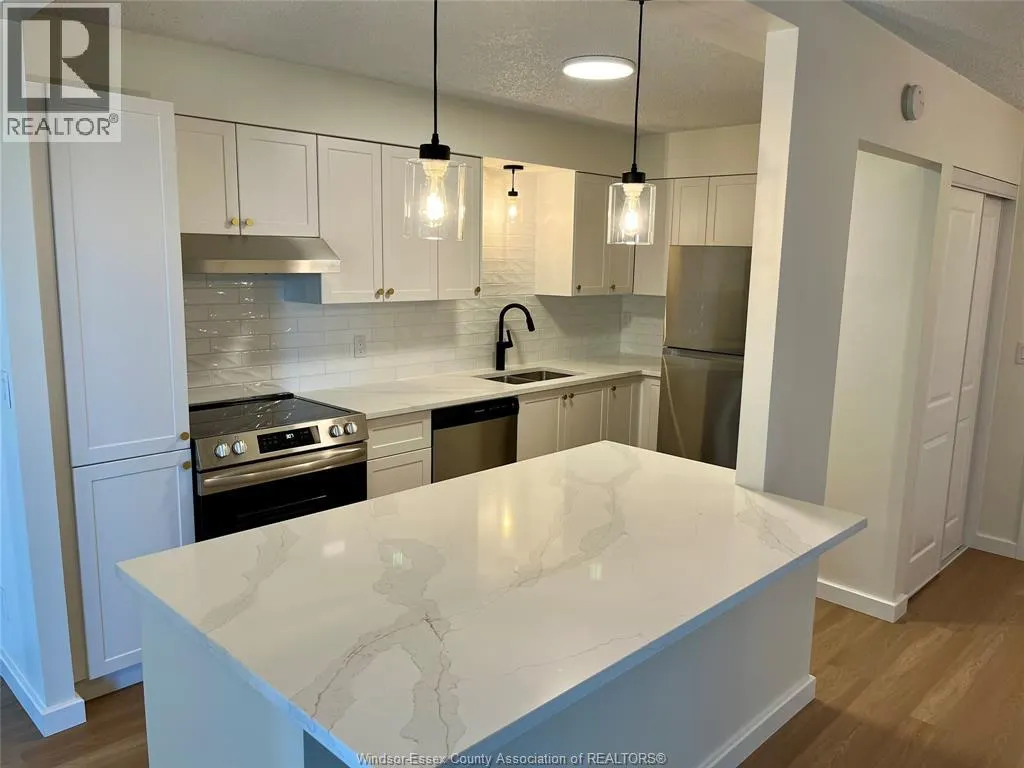 9099 RIVERSIDE DRIVE East Unit# 502W