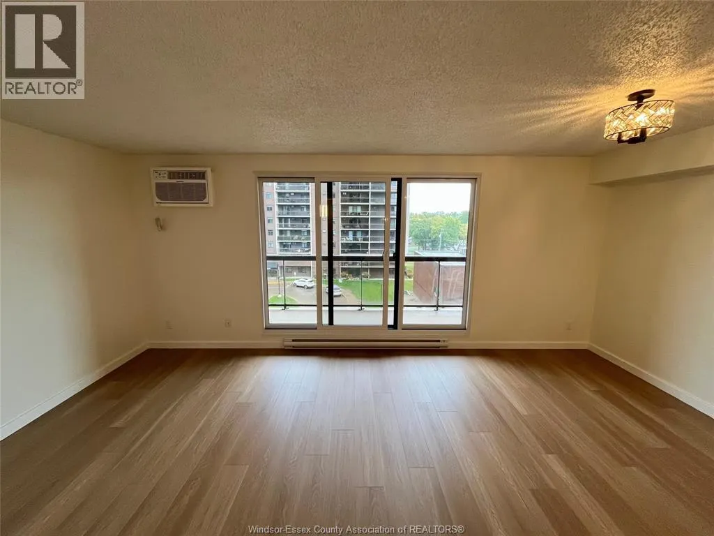 9099 RIVERSIDE DRIVE East Unit# 502W