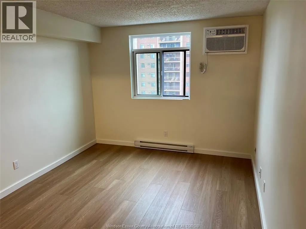 9099 RIVERSIDE DRIVE East Unit# 502W
