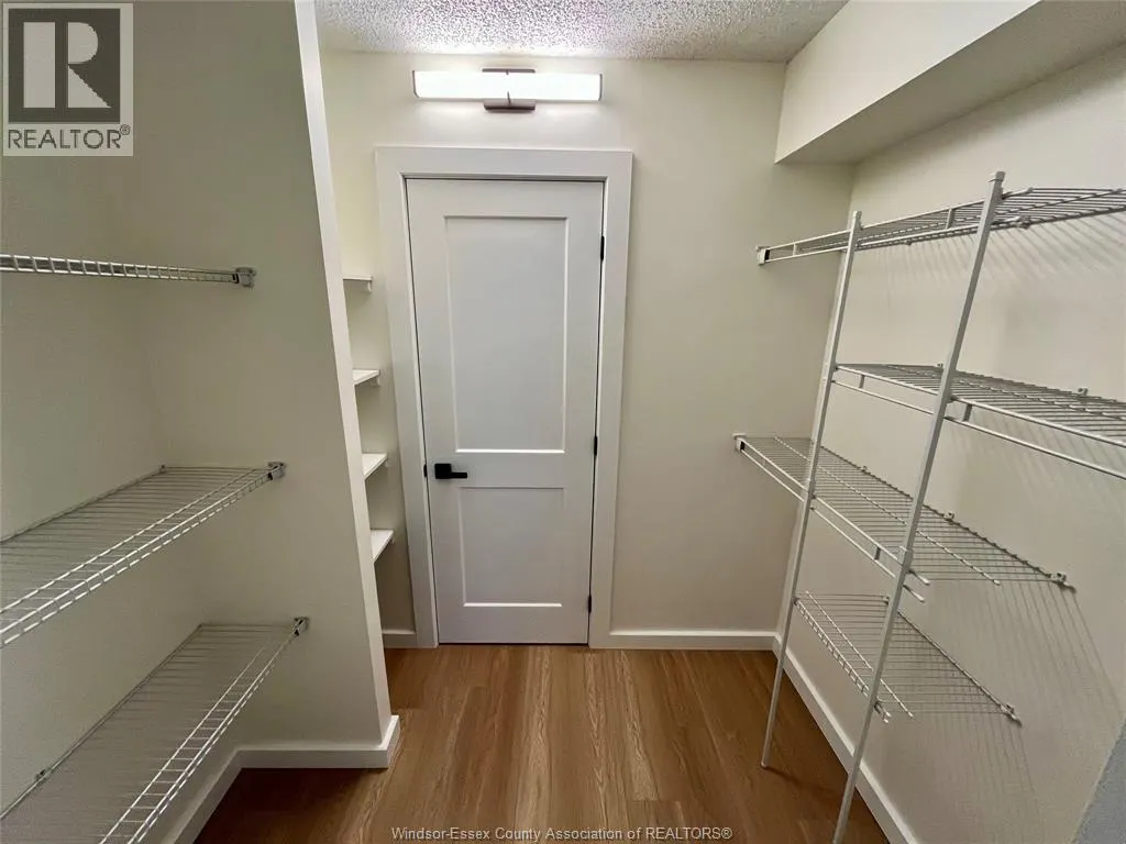 9099 RIVERSIDE DRIVE East Unit# 502W