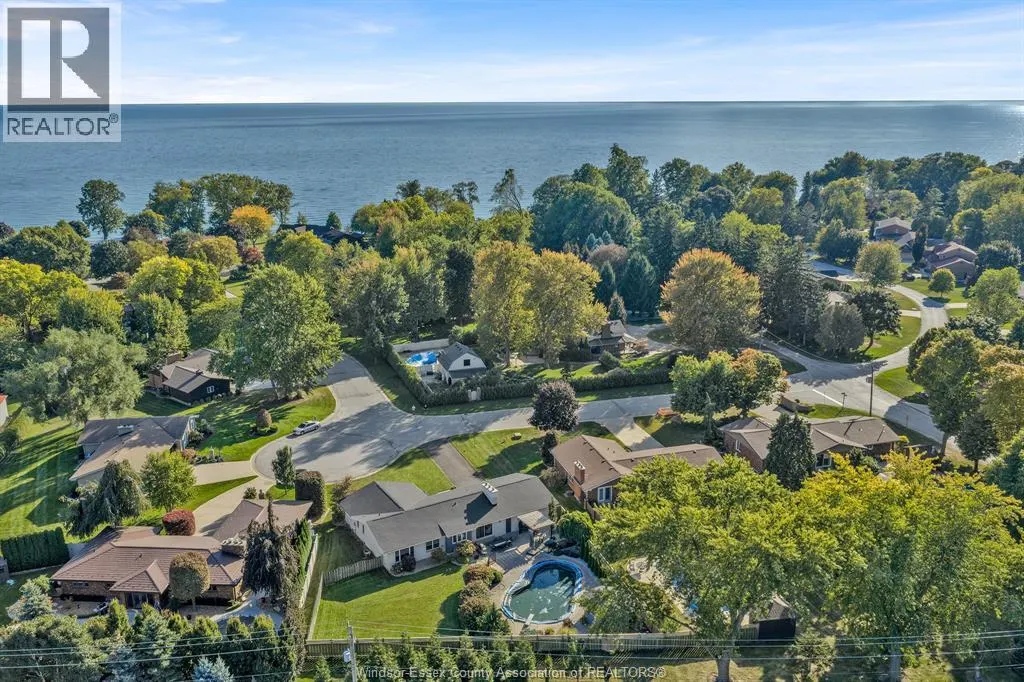 7 LONGBEACH DRIVE