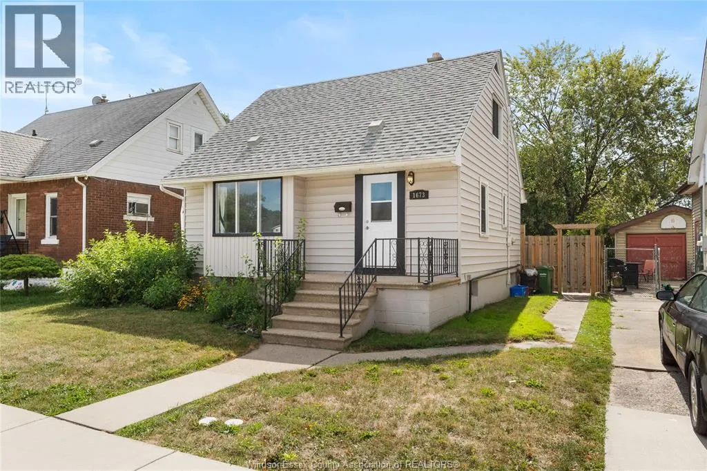 1673 FRANCOIS ROAD