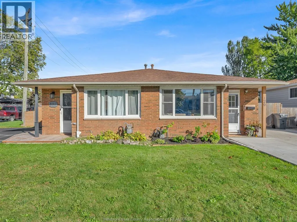 129 LANSDOWNE AVENUE
