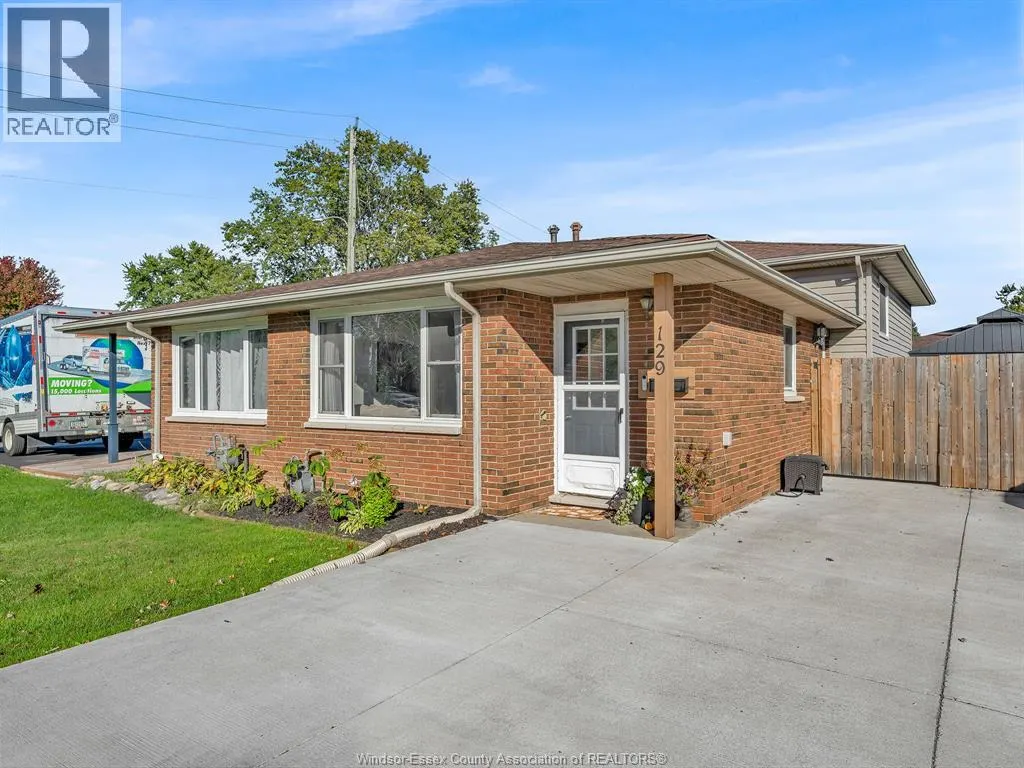 129 LANSDOWNE AVENUE