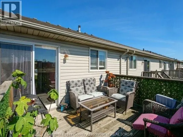 4553 TUMBLEWEED CRESCENT