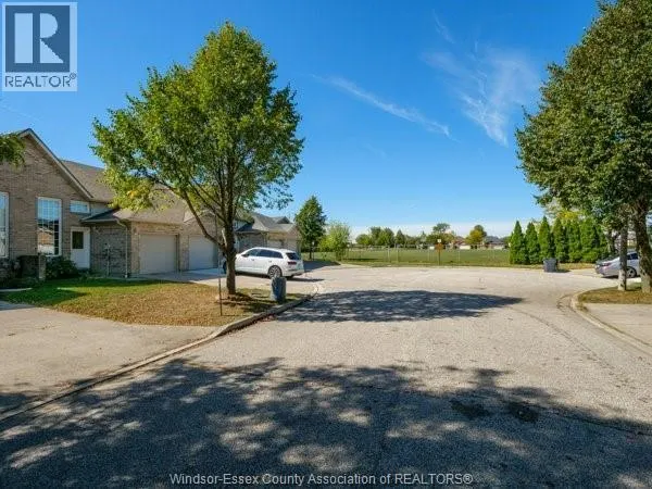 4553 TUMBLEWEED CRESCENT