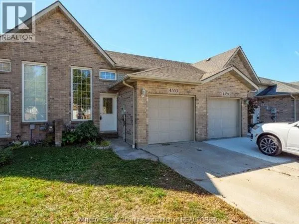 4553 TUMBLEWEED CRESCENT